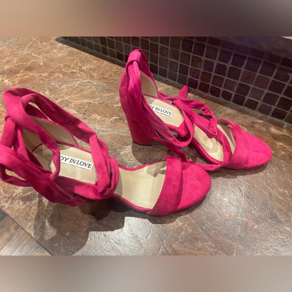 BRAND NEW - JOY IN LOVE Women's Lace Up Heels 3 Inch Chunky Block Heel Strappy